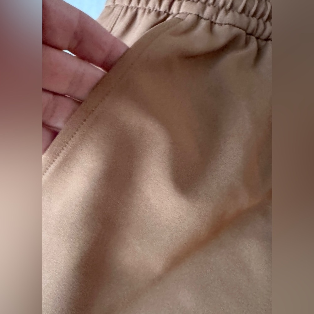 Athleta Promenade High Rise Cargo Pant in Walnut Size Small NWT - Picture 8 of 16